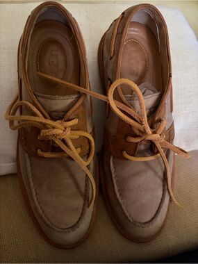 UGG Men's Tan and Brown Suede Leather Boat Shoes